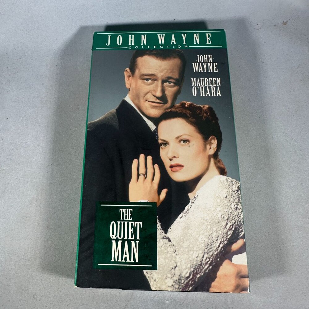 Quiet Man John Ford Director VHS Tape Republic Pictures NTSC 1998 John Wayne